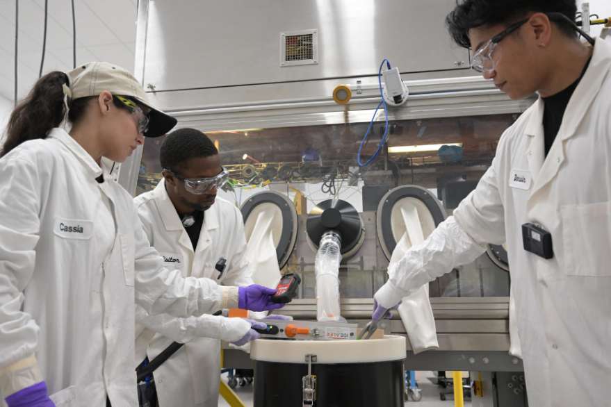 Scientists working on cancer treatments